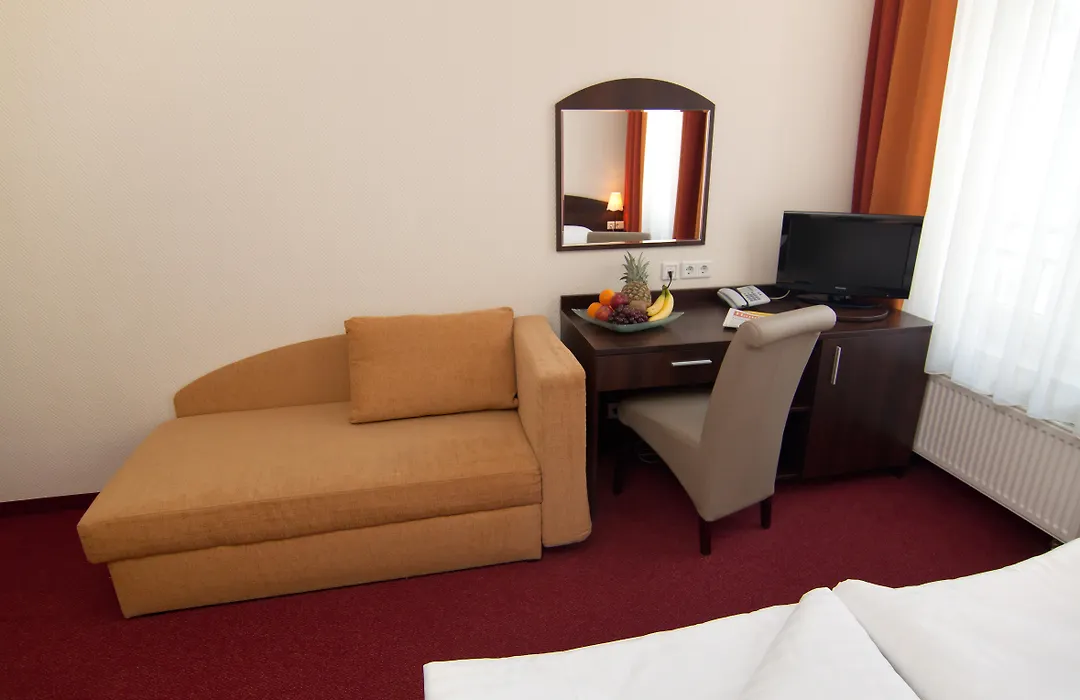 Novum Hotel Eleazar City Center-1